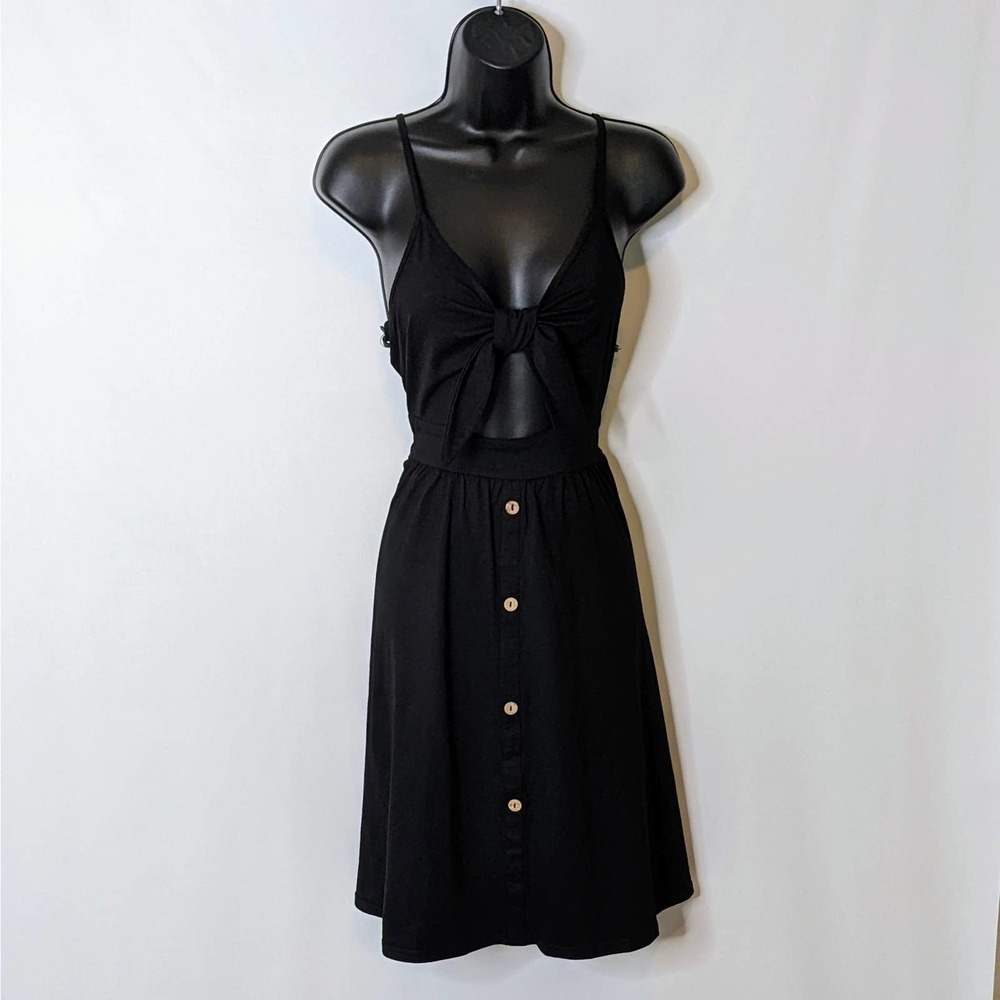 VotePretty Black Knit Knee Length Sun Dress with Peekaboo Top Size S NWT